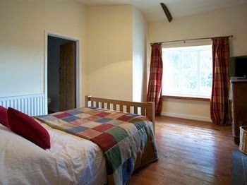 Broadrock Accommodation - Clock Cottage Chepstow Εξωτερικό φωτογραφία
